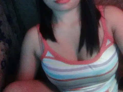 Super_hottie2026's Live Chat Room