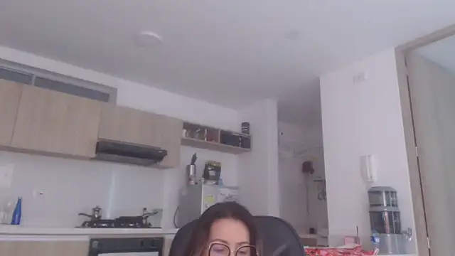 LovePaula 现场聊天室