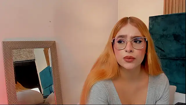 Chat soba uživo modela Amber_kiss_