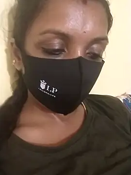 Tamil_Swathi 即時聊天室