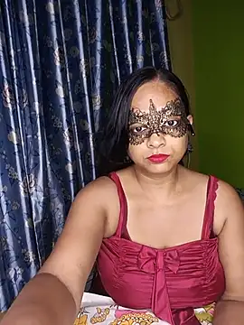 Big_Ass_Nikita Adlı Modelin Canlı Sohbet Odası