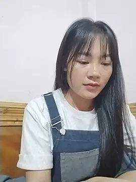Silver-moon01's Live Chat Room