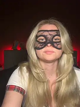 Chat soba uživo modela Cherrycolada