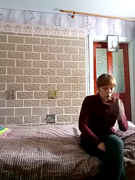 Ponka2011 Adlı Modelin Canlı Sohbet Odası