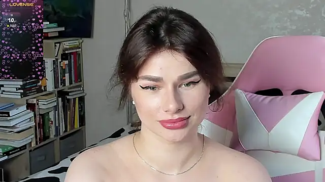 חדר צ'אט בשידור חי של bbJ_one