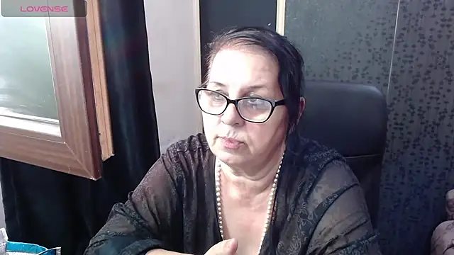 Živá chatovací místnost MissSanjanne