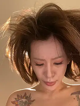 Sunflower-77's Webcam Show