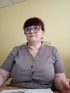 Živá chatovací místnost BrandiOhNight