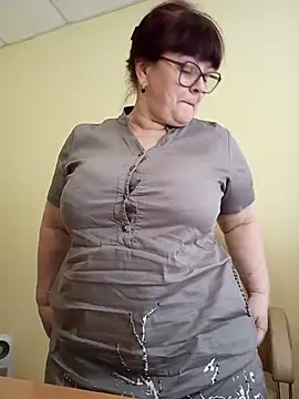 Živá chatovací místnost BrandiOhNight