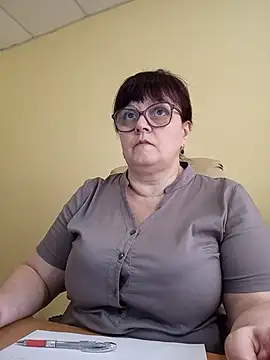 Živá chatovací místnost BrandiOhNight