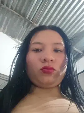 Sala de chat ao vivo de hot-mom22