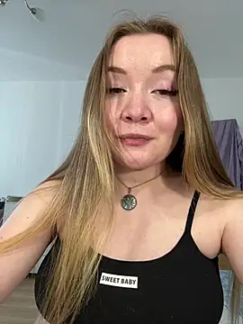 Amalie_Smith – live chatrum