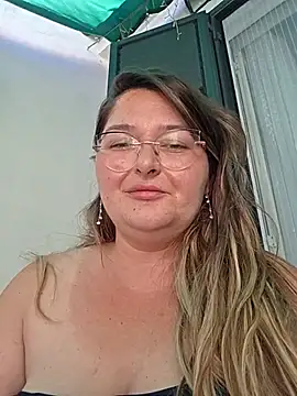 BellaMonella88 Live Chatraum