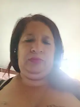 diablilla02's Live Chat Room