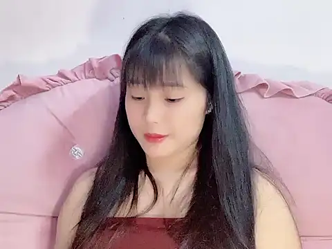 White-snow901's Live Chat Room