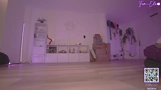 Živá chatovací místnost Iam_elii1