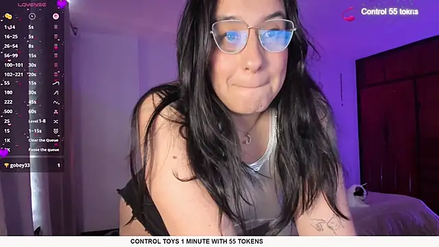 tellmemaddie Adlı Modelin Canlı Sohbet Odası