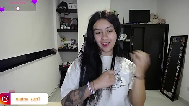 חדר צ'אט בשידור חי של elaine_sun1