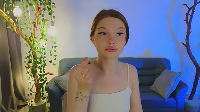 Nicole_Broown_: онлайн-чат