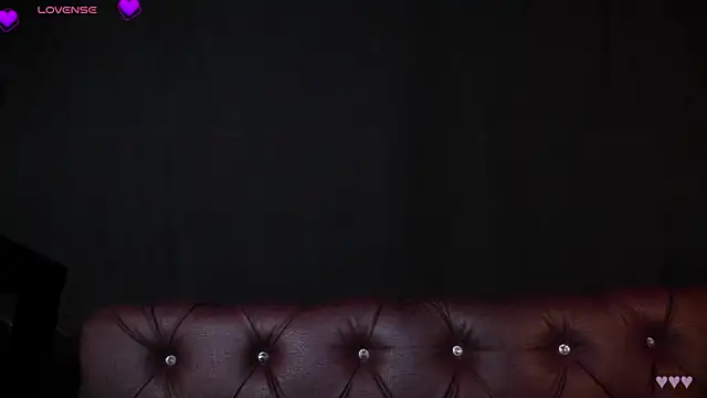 Živá chatovací místnost skarlet_miller_