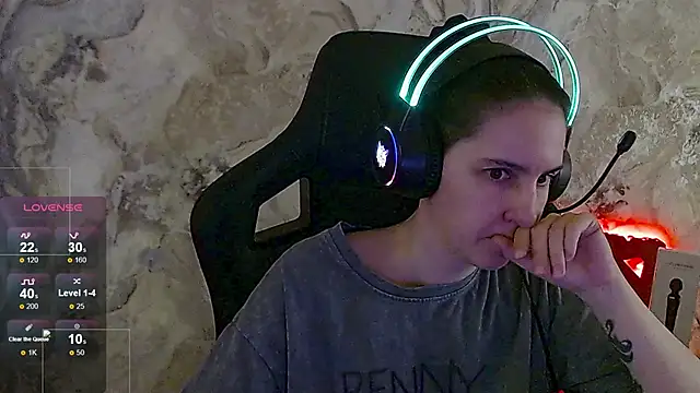 Irwi_Tomboy Adlı Modelin Canlı Sohbet Odası