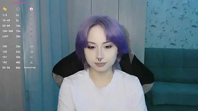 LeisaHopperstad's Live Chat Room