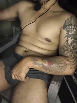 Chat soba uživo modela gtzmoreno