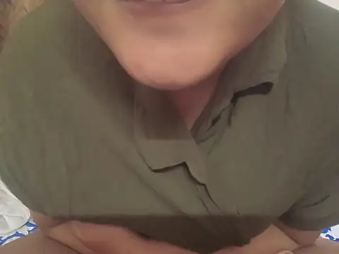 חדר צ'אט בשידור חי של reena_12