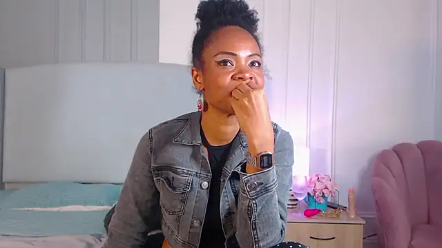 Chat ao vivo de ChantalGarner
