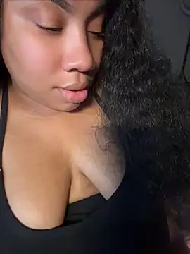 Sala de chat en directo de NeliaVoss