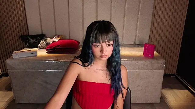 Chatroom en direct de _ceeleste_cute_