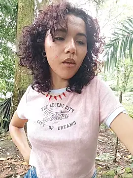 غرفة دردشة ISABELLA_STARK_ المباشرة