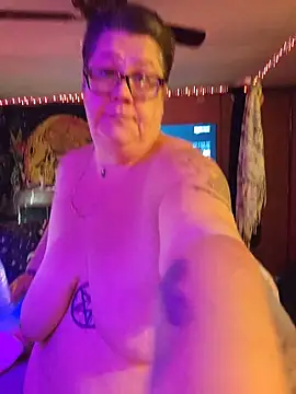 violentviolet68 Live Chatraum