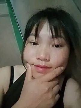 lylaanhminn Live chat-huone