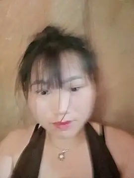 lylaanhmin Adlı Modelin Canlı Sohbet Odası