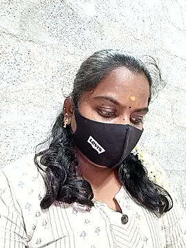 Živá chatovací místnost Tamil_Hot_Sindhu