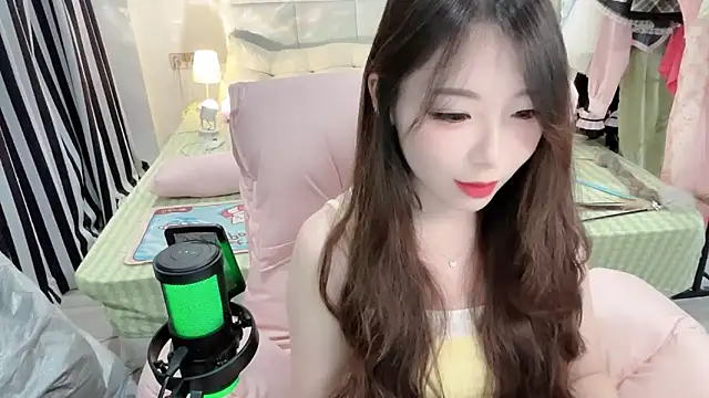Gardenia-222 라이브 섹스 캠 쇼