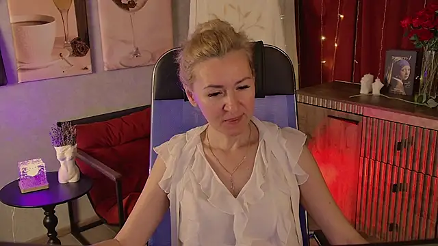 DonnaSmitth 실시간 채팅방