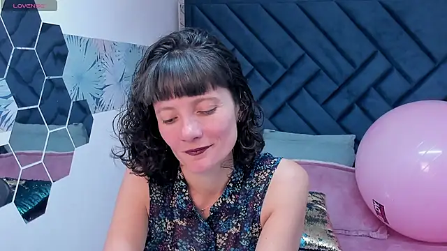 Chatroom en direct de Valery_More__