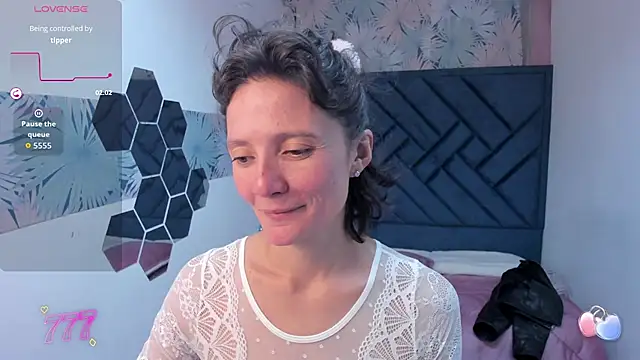Valery_More__ Live Chatraum