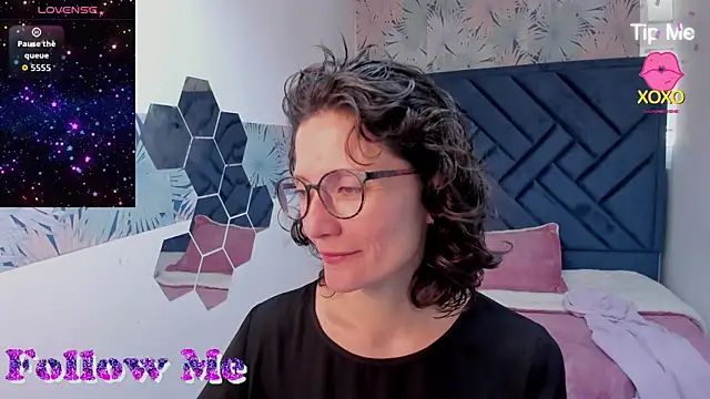 Živá chatovací místnost Valery_More__