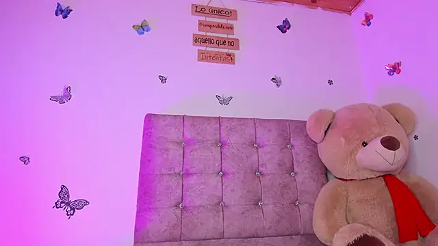 Živá chatovací místnost Lia_Roses3x