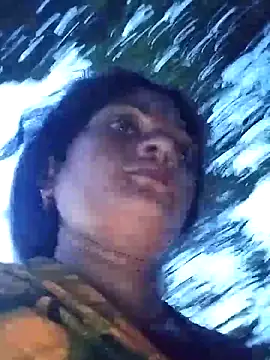 Na_shreya webcam show