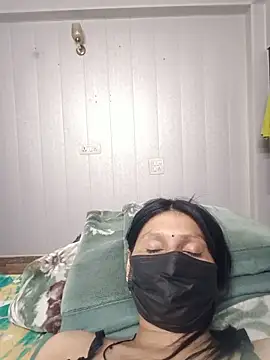 Sala de chat en directo de Tanya-905