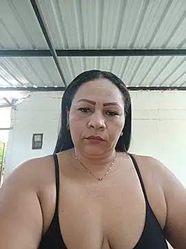 Dirty_Foxx5 Adlı Modelin Canlı Sohbet Odası