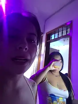 EmmaContreras_Val 실시간 채팅방