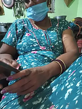 Tamilselviroja- Webcam Show