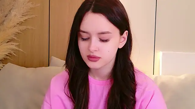 EvaSwen чат на живо
