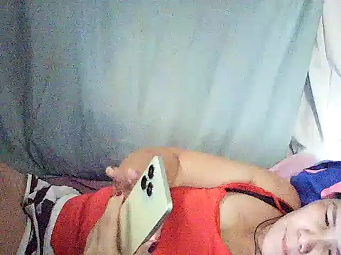 milagrose_rose Adlı Modelin Canlı Sohbet Odası