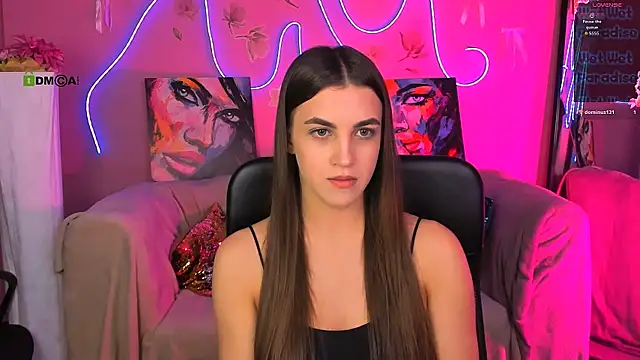 lina_fox12's Live Chat Room